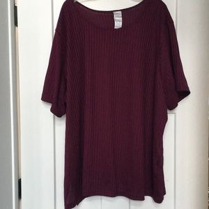 Roaman’s 4x maroon short sleeve shirt